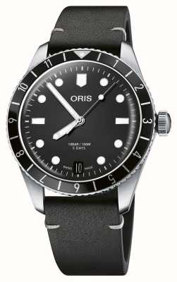 ORIS Divers Sixty-Five 12H Calibre 400 Automatic (40mm) Black Dial / Black Leather Strap 01 400 7772 4054-07 5 20 82