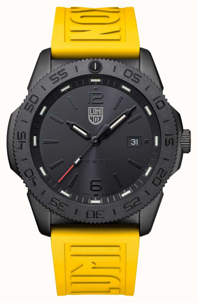 Luminox pacific diver discount black