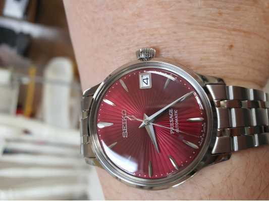 Seiko Presage Women's Automatic Watch Red Dial Stainless Steel SRP853J1 -  First Class Watches™ IRL