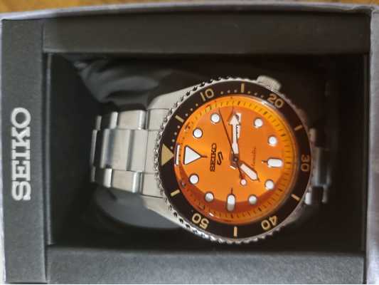 Seiko 5 Sport | Sports | Automatic | Orange Dial | Stainless Steel SRPD59K1  - First Class Watches™ IRL
